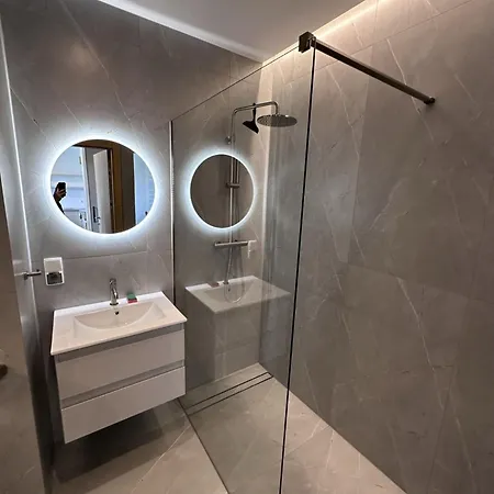 Apartamenty Na Ul Boisko 33 Blisko Opener Festival Apartman *